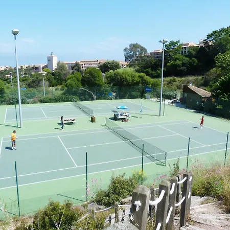 Apartamento Cap Esterel Village : 2 Pieces Rez De Jardin Centre P1 -281la *