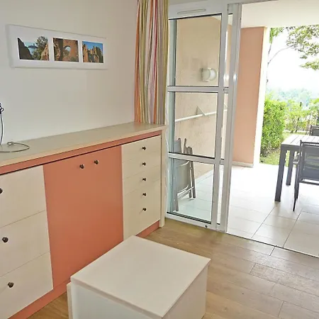 Apartamento Cap Esterel Village : 2 Pieces Rez De Jardin Centre P1 -281la