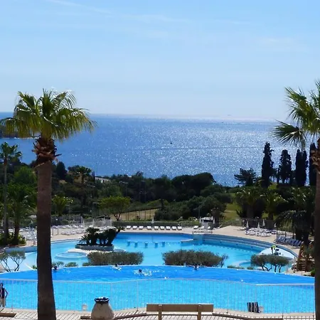 Cap Esterel Village : 2 Pieces Rez De Jardin Centre P1 -281la * Saint-Raphaël