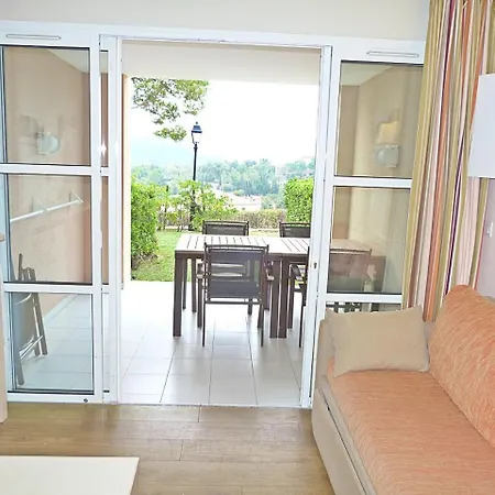 Cap Esterel Village : 2 Pieces Rez De Jardin Centre P1 -281la